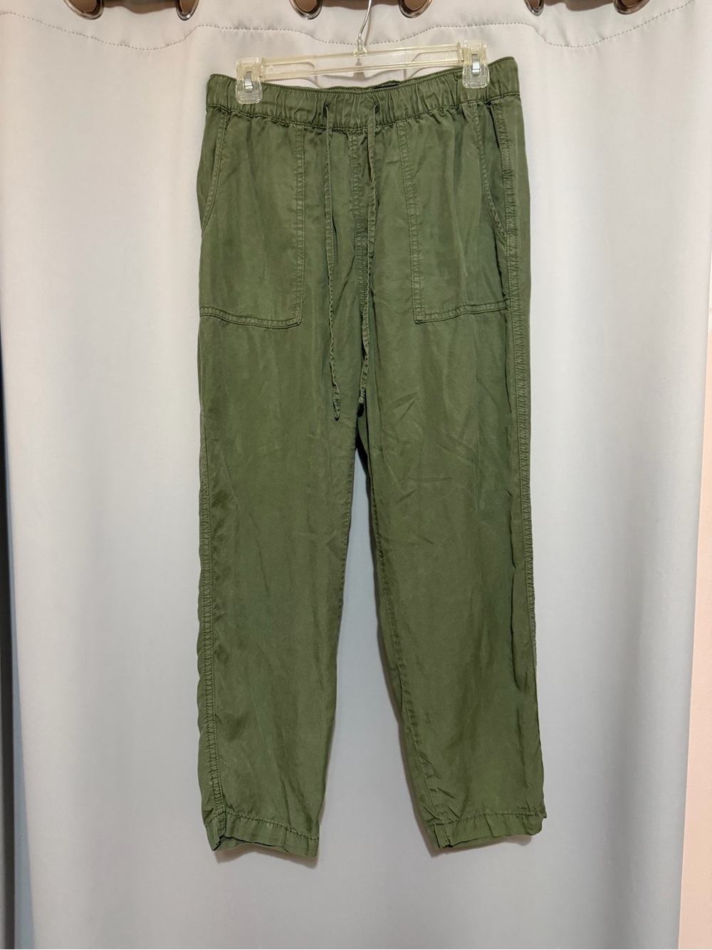 Sanctuary Olive Green Cargo Drawstring Pants